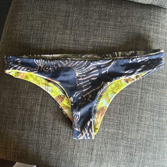 Maaji Cheeky Bikini Bottom - SM - Picture 3 of 5